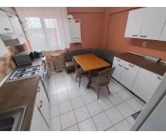 BRASADAS vinde ap 4 cam 2 băi etaj 3/8 84 mp. - Imagine 2