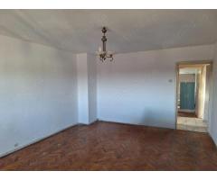 BRASADAS vinde ap 2 cam etaj 4/4 in Carpati 2. - Imagine 7