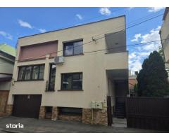 BRASADAS vinde proprietate ultracentrala, doua case 250 mp.