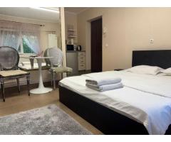 Vand garsoniera ,afacere booking /carpati 2