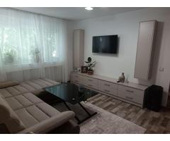 BRASADAS vinde ap 2 cam etaj 3/4 Micro 16 LIDL.