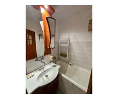 BRASADAS vinde ap 2 cam cu balcon etaj 2/3 Botizului. - Imagine 2