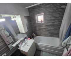 BRASADAS vinde ap 4 cam etaj 10/10 in Centru Nou. - Imagine 3