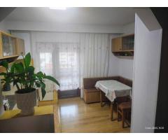 BRASADAS vinde ap 3 cam etaj 4/4 in Carpați 2.
