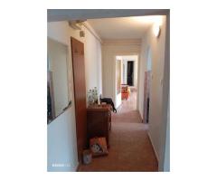 Apartament 3 camere de vanzare - Imagine 3
