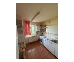 Apartament de vanzare -zona Soarelui - Imagine 2