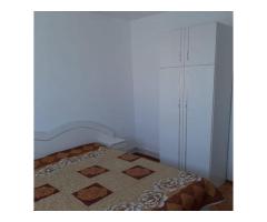 Vand apartament 2 camere - Imagine 2