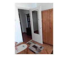 Vand apartament 2 camere - Imagine 3