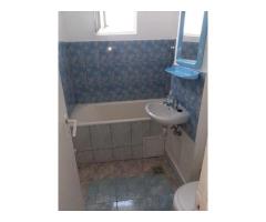 Vand apartament 2 camere - Imagine 6