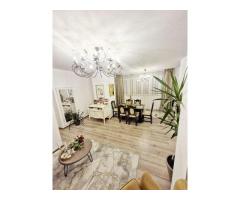 BRASADAS vinde ap 4 cam 130 mp in cladire istorica.