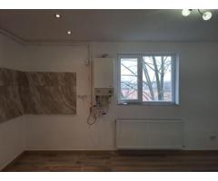 BRASADAS vinde ap 2 cam RENOVAT in Micro14 etaj 4/4. - Imagine 2