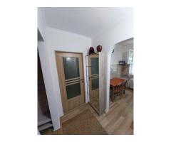 BRASADAS vinde ap 2 cam et.1/4 mobilat utilat cu garaj. - Imagine 6