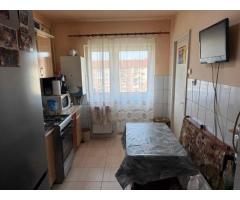 BRASADAS vinde ap 2 cam 58mp Carpați 2 etaj 4/4. - Imagine 2