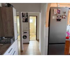 BRASADAS vinde ap 2 cam 58mp Carpați 2 etaj 4/4. - Imagine 5
