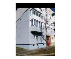 BRASADAS vinde ap 3 cam etaj 2/4 in Micro 17.