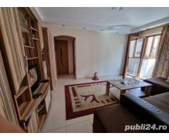 Apartament cu 3 camere - Imagine 2