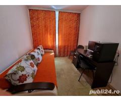 Apartament cu 3 camere - Imagine 9