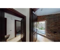 Închiriere spațiu comercial – Centrul Vechi București, lângă Hanul lui Manuc - Imagine 12