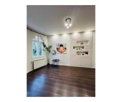 Apartament spațios și luminos într-o vilă interbelică –  Budapesta / Tineretului - Imagine 2