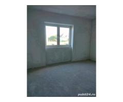 Casa 80 mp cu doua camere de vanzare in Pelisor - Imagine 2