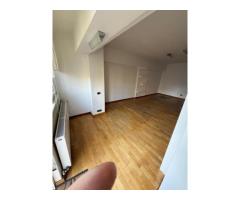 BRASADAS inchiriaza ap 3 cam birou/locuit - terasa - Unirii. - Imagine 12
