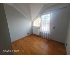 BRASADAS vinde casă 4 cam 3.15 ari zona L Blaga. - Imagine 7