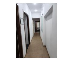 Vanzare apartament in vila ultracentral - Imagine 2