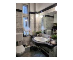 Vanzare apartament in vila ultracentral - Imagine 3
