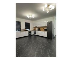 Vand casa str. Giulia ( odoreului ) - Imagine 2
