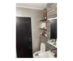 Apartament 2 cam etaj 3/4 in Carpati 1. - Imagine 2