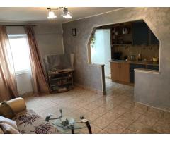 Apartament de vanzare - Imagine 2