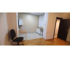 Apartament 2 camere in vila, stradal Dorobanți doua balcoane, două băi - Imagine 4
