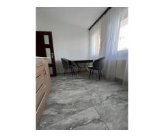 Inchriez apartament  40 mp,Bucuresti utilat ,renovat 15 min Pta Unirii - Imagine 4