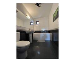 Inchriez apartament  40 mp,Bucuresti utilat ,renovat 15 min Pta Unirii - Imagine 8
