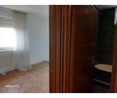 BRASADAS vinde ap 2 cam etaj 4/4 Calea Traian. - Imagine 8