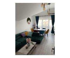 BRASADAS vinde ap 2 cam mobilat, recent renovat.