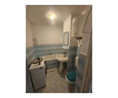 BRASADAS vinde apt 3 cam NEFINISAT etaj 4/4 in Micro 16. - Imagine 3