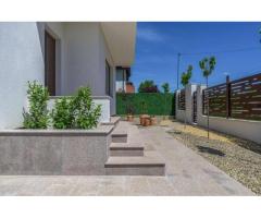 Balotesti vila P+1, 315 mp, teren 700 - Imagine 2