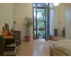 Apartament Deosebit situat in Imobil Reprezentativ - Piata Lahovari !! - Imagine 2