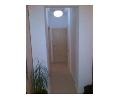 Apartament Deosebit situat in Imobil Reprezentativ - Piata Lahovari !! - Imagine 3