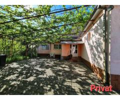 Casă cu grădină str.Anton Pann/486mp/3 front/spațiu com./155.000€neg. - Imagine 3