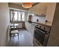 BRASADAS închiriază ap cam etaj 6/8 Bd. UNIRII. - Imagine 3