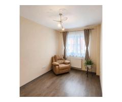 DUPLEX MODERN CU 3 CAMERE TERASĂ PARCARE ȘI BOXĂ CORESI - Imagine 9