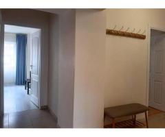 Vanzare 3 camere complet renovat zona pietonala Racadau - Imagine 12