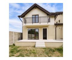 Casă individuală nouă | 3 dormitoare | Curte 300 mp |