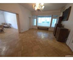 Apartament de închiriat  persoana sau firma