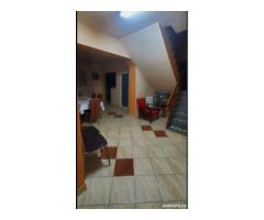 BASARAS vinde casa inchiriata pe 3 ani 800 Euro/luna. - Imagine 5