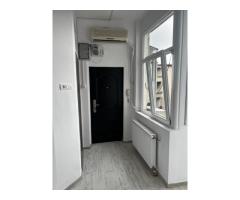 Apartament 2 camere De inchiriat zona magheru piata romana - Imagine 4