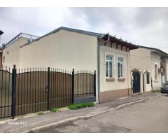 BRASADAS vinde casa curte comuna 3 cam 77mp HALA TRAIAN - Imagine 2