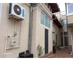 BRASADAS vinde casa curte comuna 3 cam 77mp HALA TRAIAN - Imagine 5